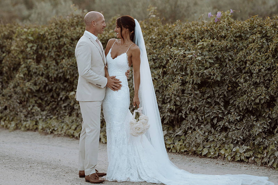 Sam and Helen in the Clo Gown