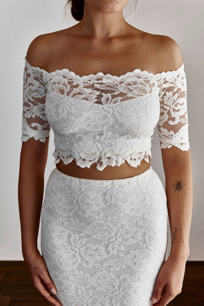 Everly Set, Top 