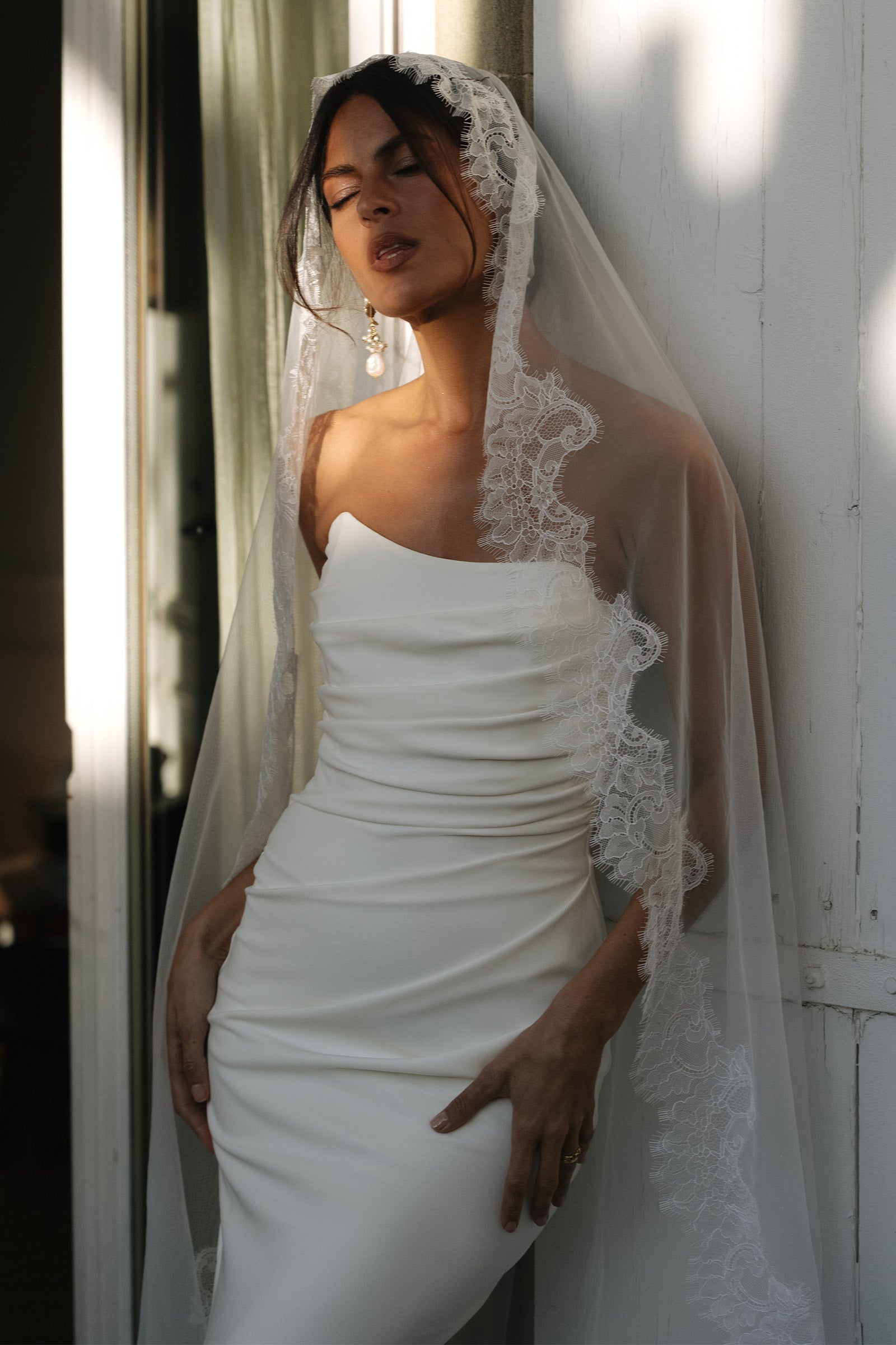Strapless Crepe wedding Dress with Veil_XS_