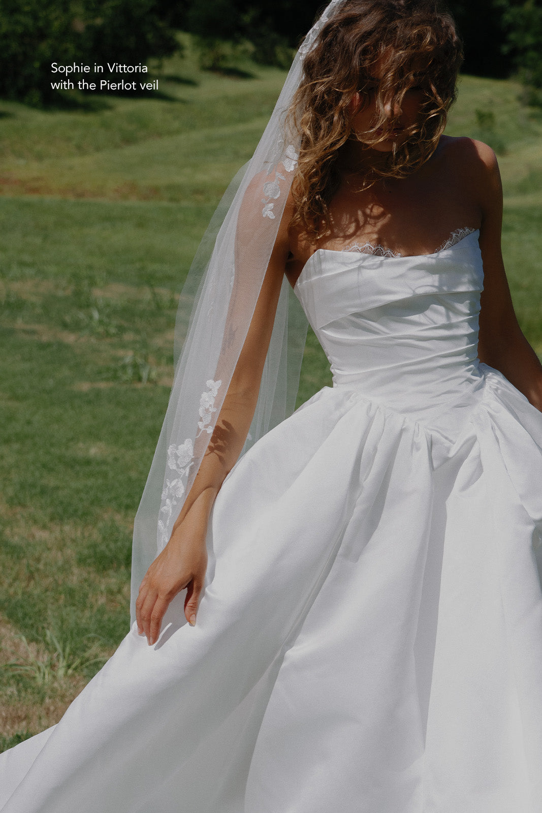 Free veil June 26 - GOWNS