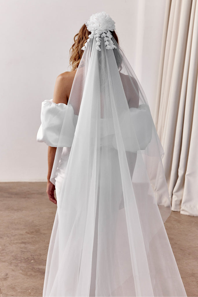 Floral Bridal Headpiece paired with sheer wedding veil