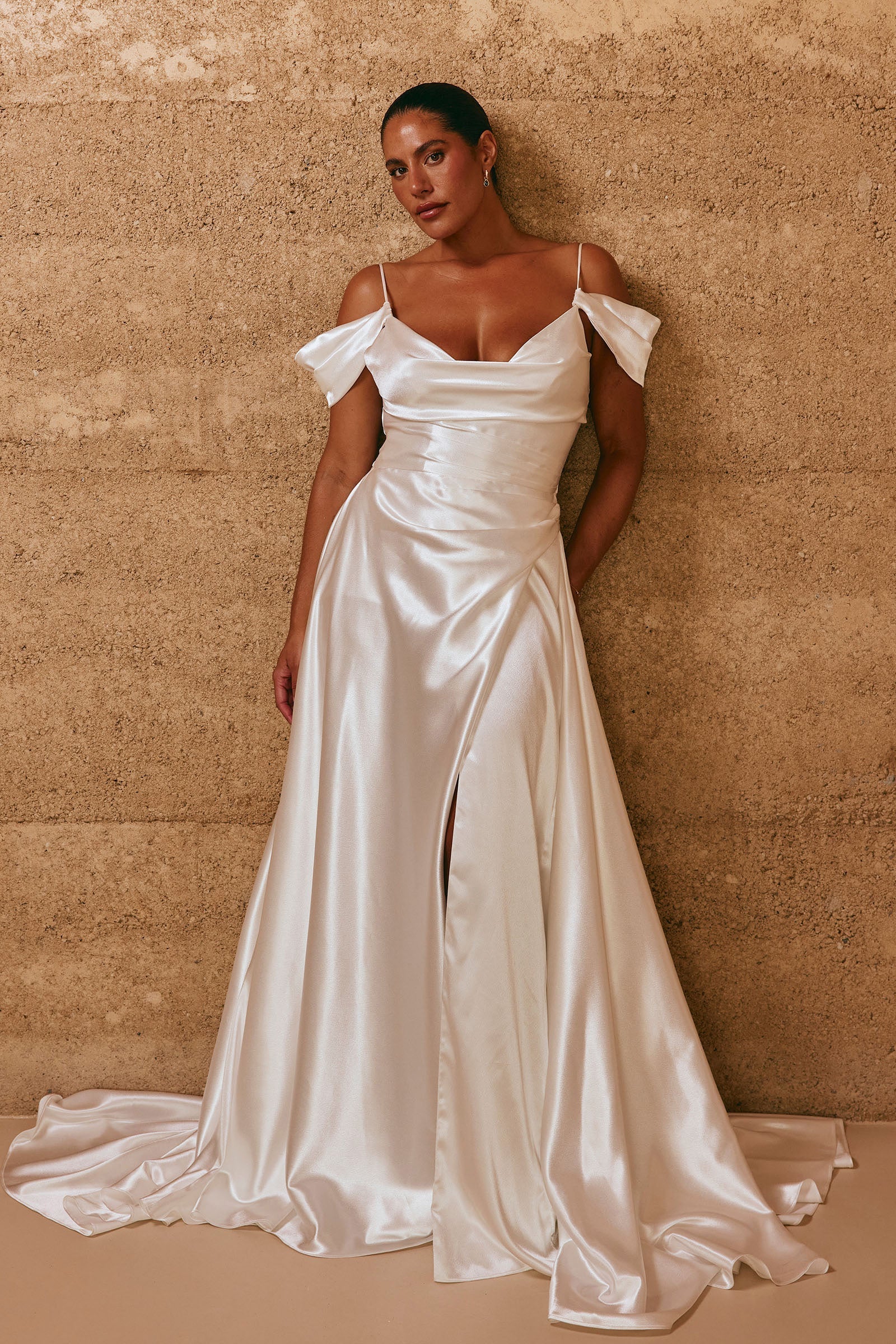 A-line Satin Wedding Dress_L_