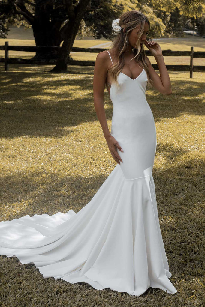 Grace Loves Lace Clo Crepe Wedding Dress